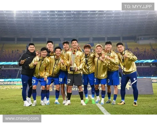 武汉三镇激战再起 两大足球劲旅争锋 新赛季巅峰对决备受期待